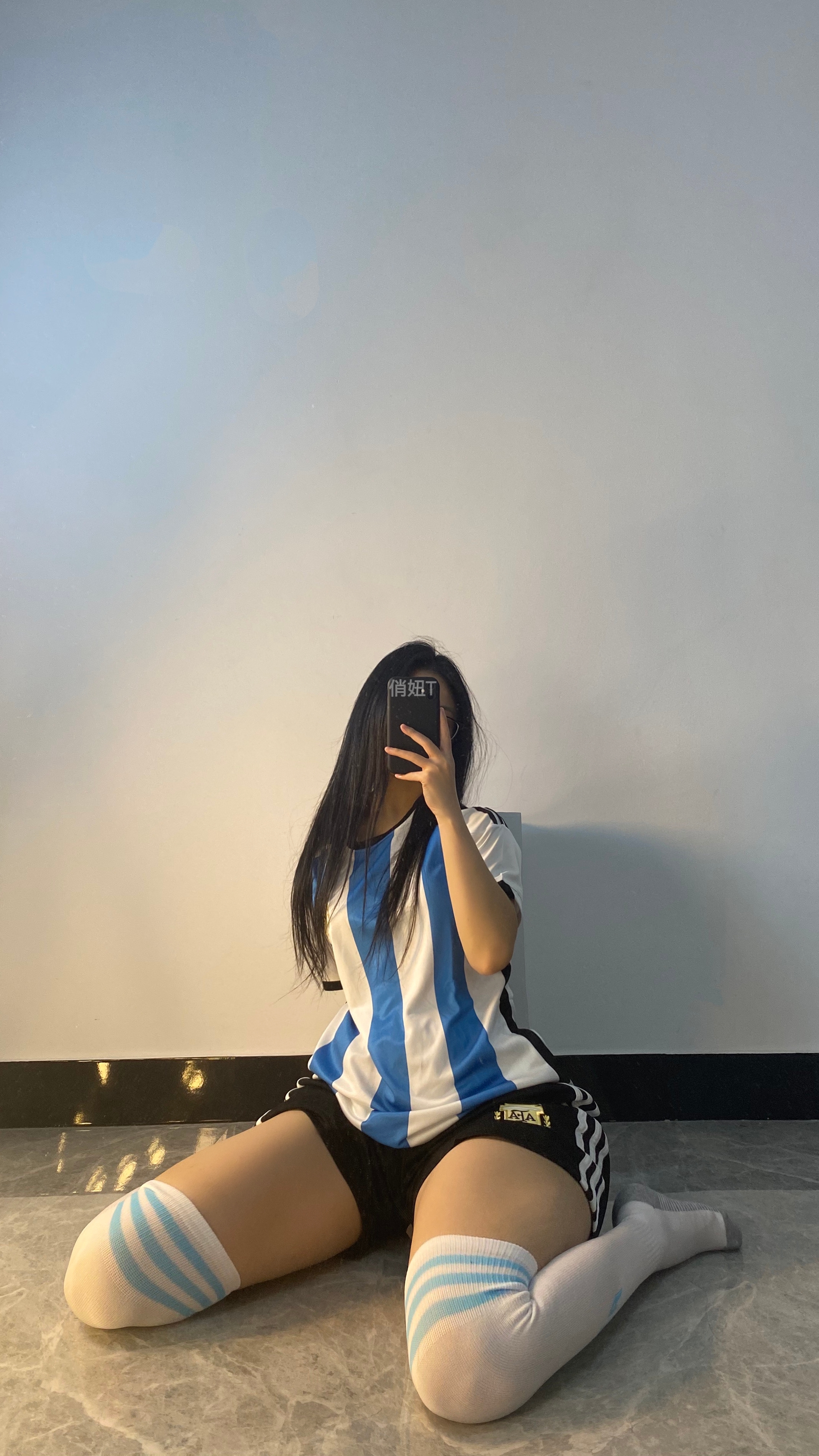 俏妞qiaoniuTT – 微密圈会员订阅系列套图&视频[139套-2026.6] 组图