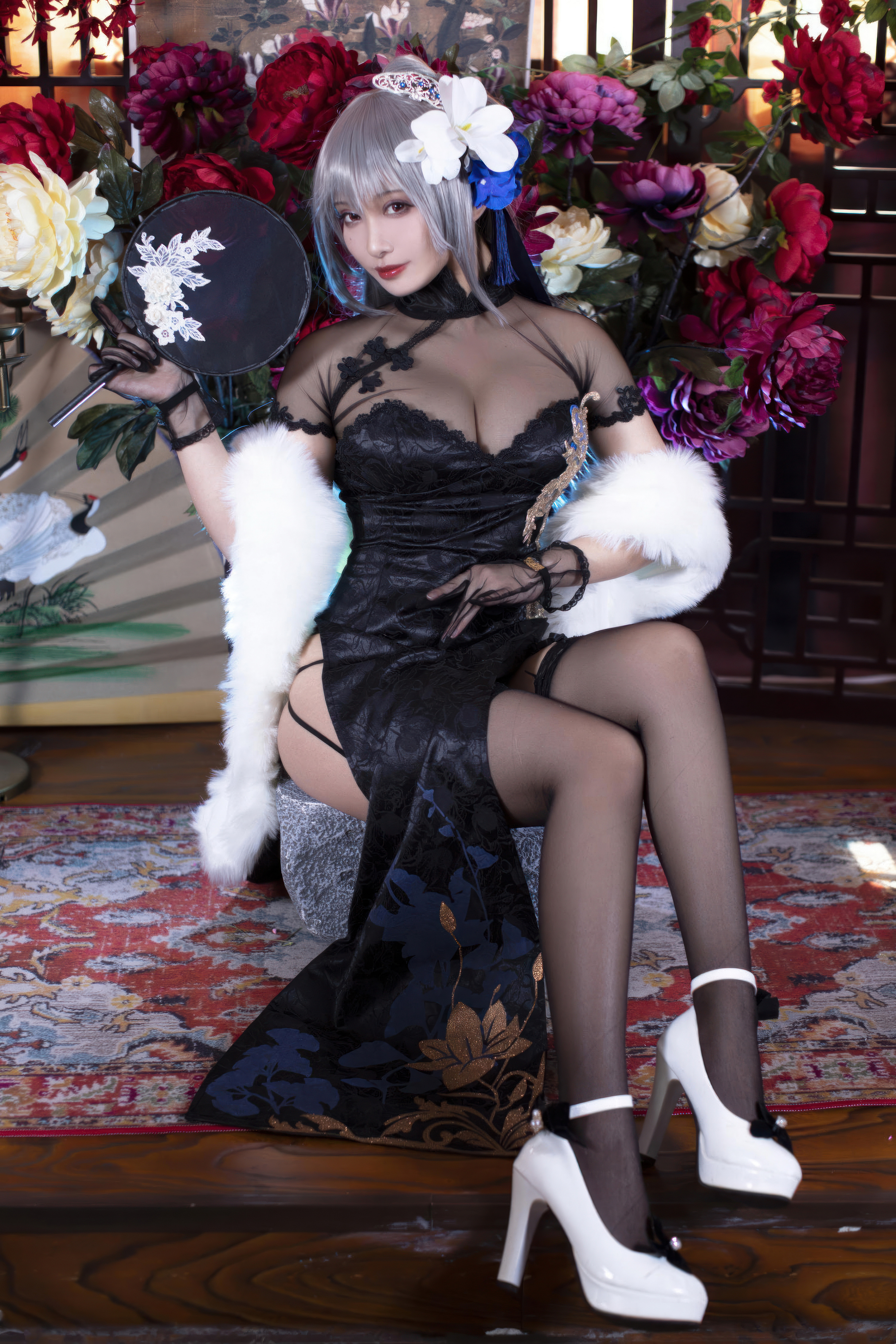 洛璃LoLiSAMA – 全套122期含随包视频[87.3G-2026.9] 组图